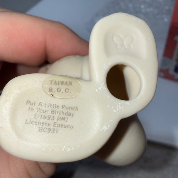 VTG Precious Moments Put A Little Punch In Your Birthday Kangaroo Figurine 1993 - Picture 5 of 9
